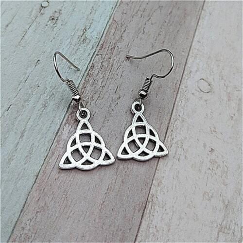 Triquetra Earrings, Wicca Earrings, Wiccan Earrings, Trinity Knot Earrings, Tiny Knot Earrings, Witch Earrings