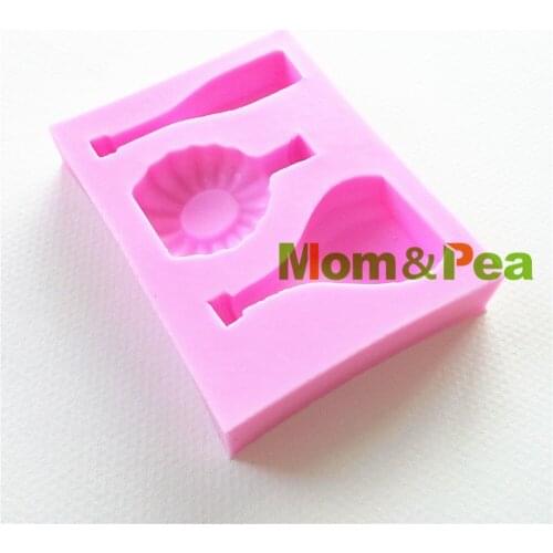 Mom&Pea 0896 Free Shipping Wine Bottle Shaped Silicone Mold Cake Decoration Fondant Cake 3D Mold Food Grade