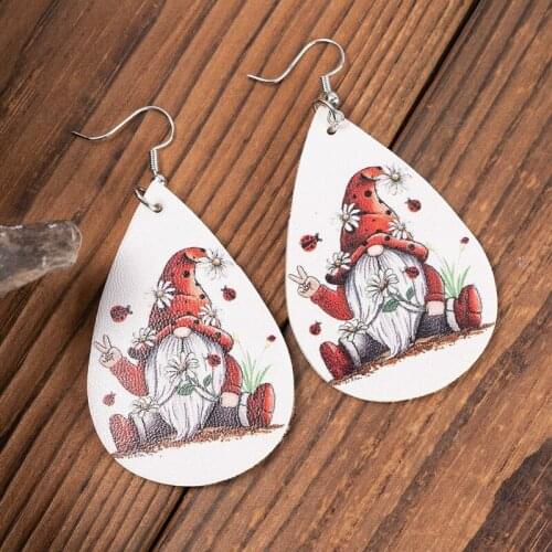 European and American New Cartoon Little Daisy Dwarf Christmas Pu Leather Earrings Fashion Easter Gifts Wholesale