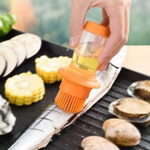 Silicone BBQ Grill Oil Bottle with Brushes Barbecue Roast Heat Resisting Basting Baking Brush Accessories Cooking tools