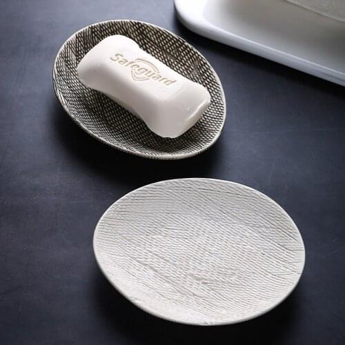 Retro Creative Japanese Style Ceramic Soap Box Non-slip Bathroom Dish Plate Case Relief Design Soap Box Dispenser Soap RackZA295