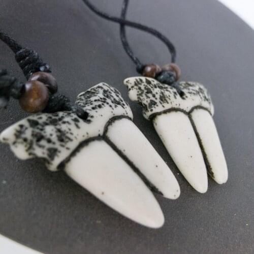 White Animal Teeth Pendants limitation Yak Bone Material Bone Art Necklace Pendant Vintage Mens Rope Necklaces #GZ307