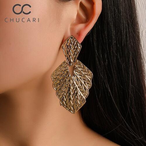 CHUCARI Fashion Women Bohemian Style Gold Starfish Conch Cowary Shell Big Circle Drop Earrings High Quality Shell Dangle Earring