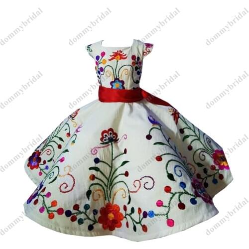 2022 Modest Colorful Flower Embroidery Square Neck ball Gown Mini Quinceanera Pageant Prom Formal Dresses for Kids Little Girls