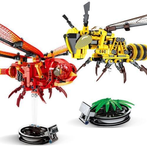 Simulated insect DIY Bee Wasp model Building Blocks stress release Compatible Technic Bricks set Educational Toy dragonfly Block