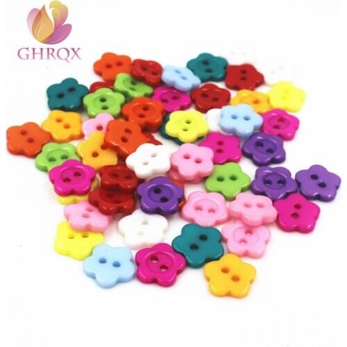 Wholesale flower buttons Mixed color Round Shape 2 Hole Resin Button DIY Clothing Accessories 50 pcs
