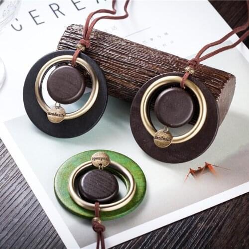 Retro Womens Sweater Chain Circle Pendant Wood Round Handmade Coin Necklace Leather Link Trendy Jewelry
