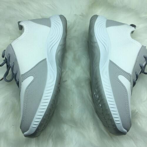 Spring and Autumn 2020 new breathable mesh upper womens shoes fashion daddy shoes casual running shoes