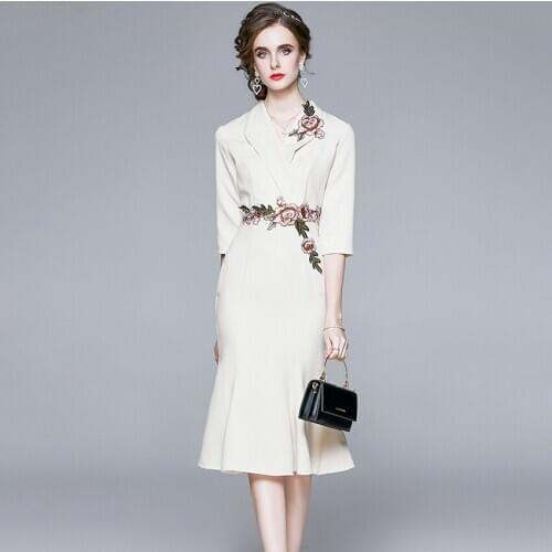 Autumn White Black Office Dress Women Elegant Floral Embroidery Slim Waist Ruffle Bodycon Dresses Mermaid High Quality Designer