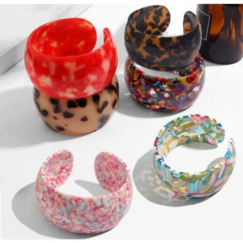 Flatfoosie 2019 Fashion New Resin Brecelet Bangles For Women Acrylic Big Open Cuff Brecelets Boho Simple Round Statement Jewelry