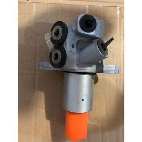 Brake master cylinder for Chinese SAIC ROEWE 750 MG7 Auto car motor parts SJBS0010A