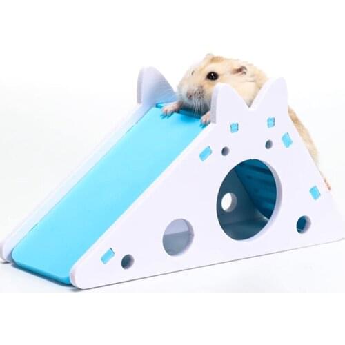 Hamster Hideout Cute Hamster Exercise Toy Wooden Hamster House with Ladder Slide for Guinea Pig Hamster Accessories Hamster Cage