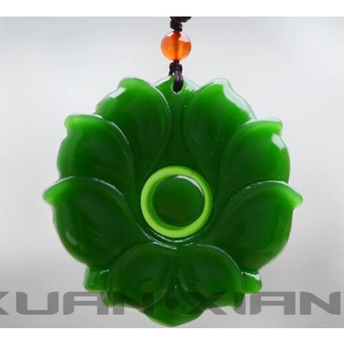 Drop Shipping Women Green HETIAN Nephrite Jades Necklace Pendant Carved Lotus Pendant Gift For Girls Fashion Jewerly Free Rope