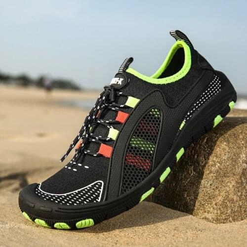 Unisex quick-drying water shoes breathable wading shoes outdoor beach shoes treadmill shoes hiking shoes size 35-46