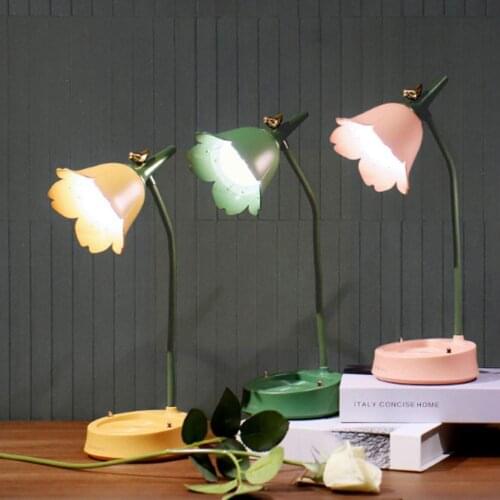 Flower pedal lamp LED Desk Lamp Student Bedroom Room Lighting Reading Lamp Eye Protection Multi-function Lamp Table Light