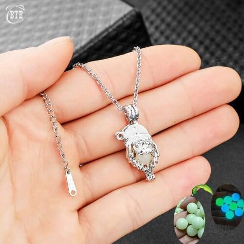 Fashion Silver Color Jewelry Cute Santa Claus Rabbit Luminous Necklace New Christmas Tree Choker Glowing In Dark