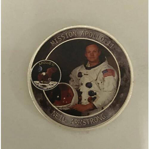 100 Pcs The Mission Apollo 11 coin Neil space astronaut hero silver plated 40 mm badge Lunar Probe Project moon decoration coin