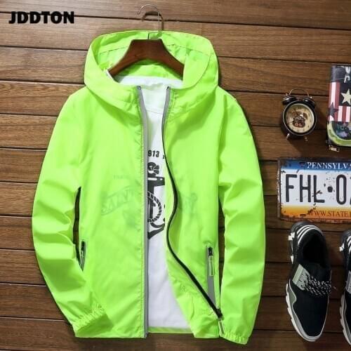 JDDTON Mens Sun-Protective Jacket Fluorescence Windbreaker Casual Loose Luminous Coat Hip Hop Male Bomber Jacket Big Size JE491