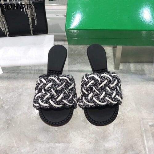 New Fashion Fur Weave Women Slippers 2021 High Heel Slip On Mules Summer Ladies Beach Slides Luxury Designer Sandals Shoes Woman