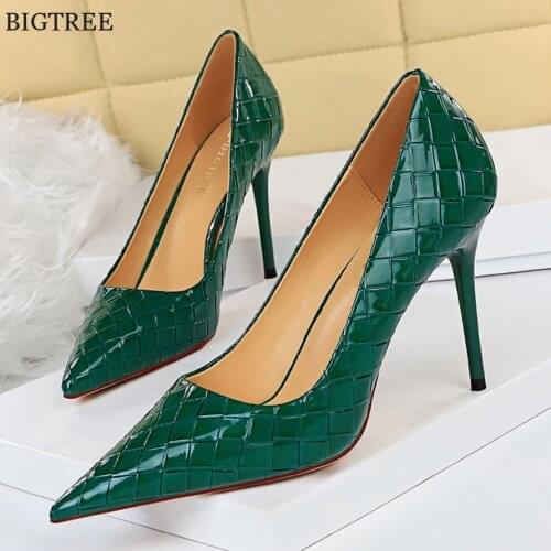 Plus Size 34-43 Patent Leather Women Office Shoes Shallow Fashion Women Pumps Pointed Toe Sexy High Heel Dress Party Shoes Woman
