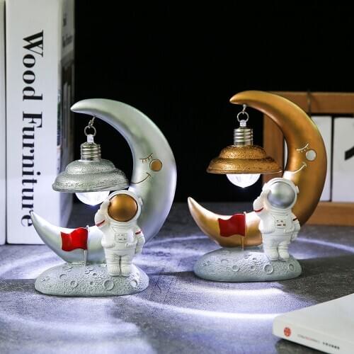 Resin Astronaut Figurines Decoration Character Model Nordic Home Decoration Living Room Bedroom Study Decor Childrens Gifts