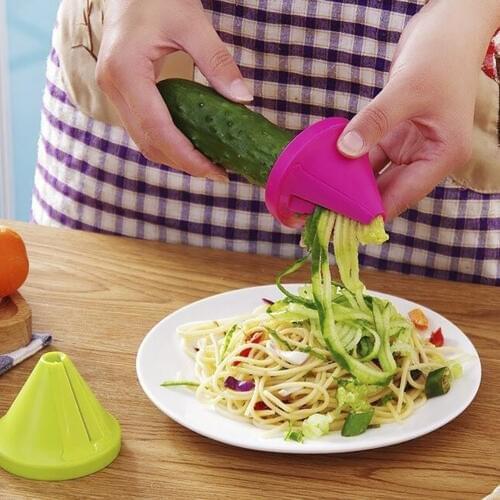 Carrot Spiral Slicer Cutter Kitchen Tool Fruit Vegetable Funnel Spiral Shred Process Device Cooking Salad Carrot Cutter 10