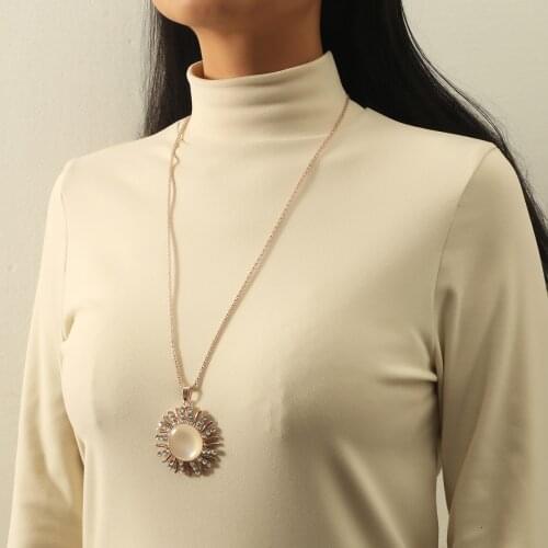 European and American New Fashion Long Taiyanghua Sweater Chain All-match Long Rhinestone Accessories Pendant