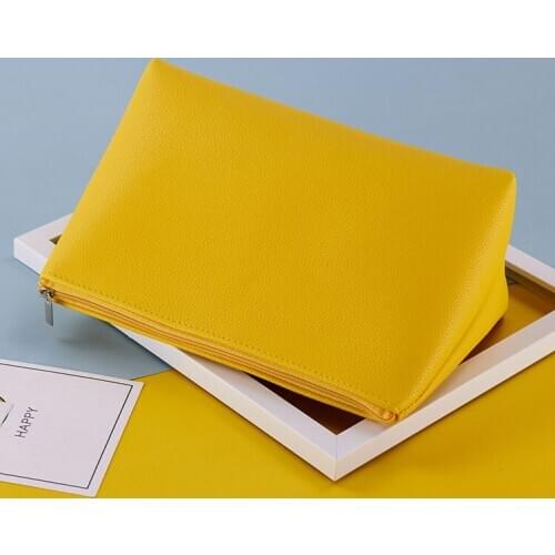 2021 Brand New Waterproof Make-Up Bag Solid Large Capacity Travel Portable Unisex Cosmetic Bag Shower Gel Pack Cases