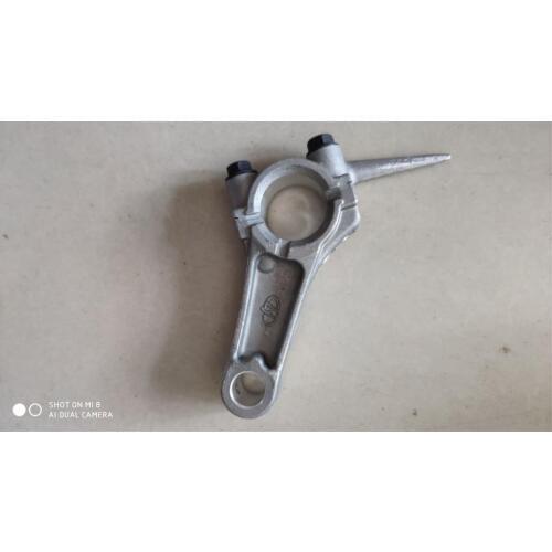 797221 connecting rod 550 briggs and stratton engine parts conrod