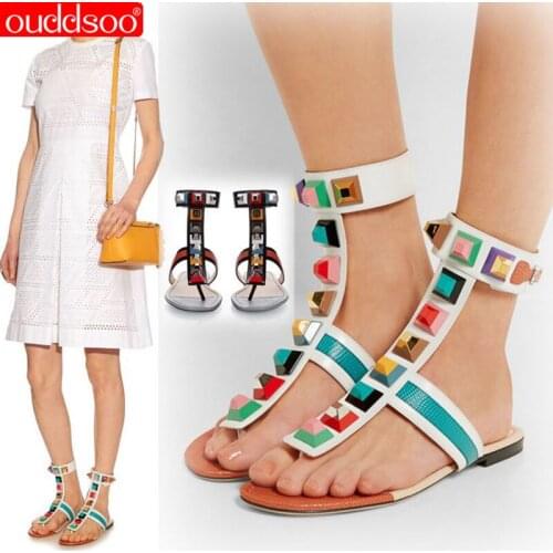 Ouddsoo Women's Flip Flops