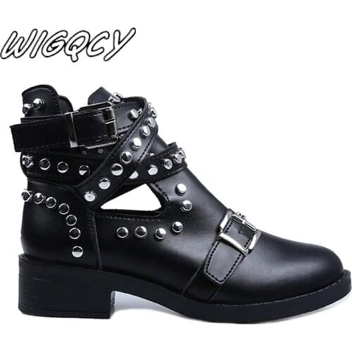 Retro Rivet Motorcycle Boots Womens Leather Ankle Boots 2019 Gothic Autumn Buckle Women Boot Low Heel Short Boot Denim leather
