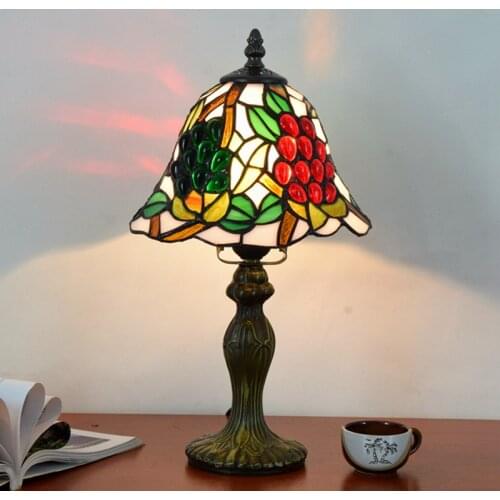 8 inch American pastoral grape creative lighting Tiffany stained glass bar restaurant bedroom bedside small table lamp