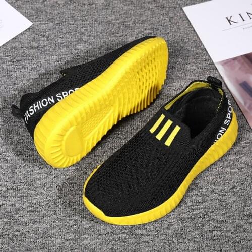 Boys Sneakers Lightweight Breathable Mesh Girls Casual Running Non-slip Soft Sole Sneakers Kids Outdoor Tennis Shoes Size 26-40