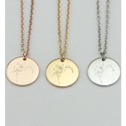 Personalized Round Disc Charm Chain Necklace Freesia Birth Month Flower Engraved Pendant Necklace Jewelry