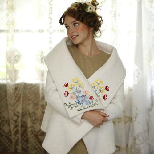 Autumn Winter Original Design Women Hyacinty Embroidered Tweed Asymmetrical Loose Short Woolen Milk White Jacket