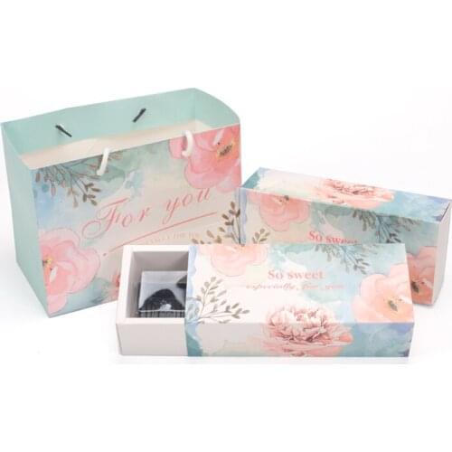 200 Pcs paper gift box for wedding Flower bridge kraft paper bag with handle Drawer cupcake box candy packaging sweet gift bag