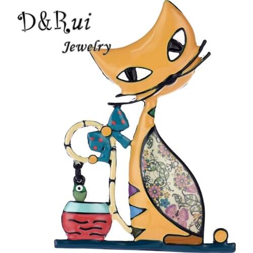 2020 High Quality Cute Cat Fishing Brooch Pins for Women New Design Enamel Animals Jewelry for Kids Girls Female Brooches Pin