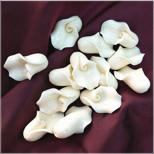 15pcs Charms flower beads white Colors Stone powder making size 8x16mmTop fashion beads for bracelet designs