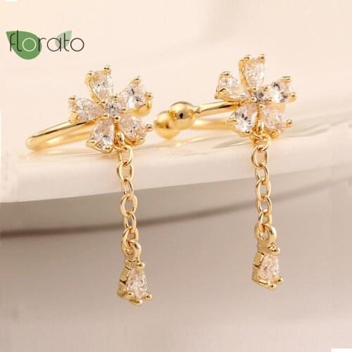 925 Sterling Silver Clip Earrings for Women Fashion No Ear Hole Earring Simple Crystal Flower Ear Clip Korean Fashion Earrings
