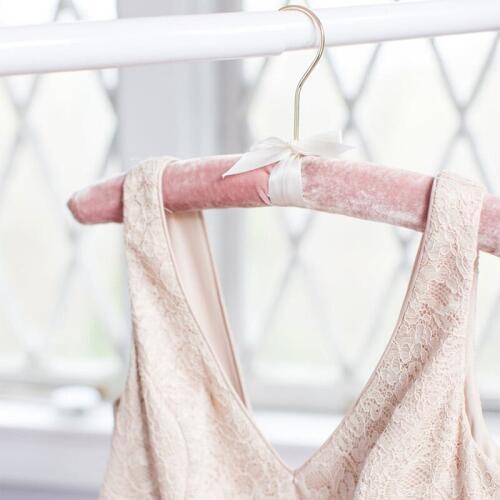 Bridesmaid Flower girl Mother of the Bride to Be Wedding Dress gown robe Hanger Bachelorette Party Bridal shower decoration gift