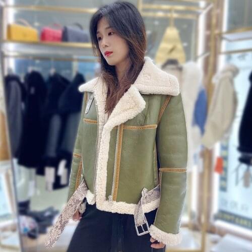 Women Real Fur Jacket Winter Fashion Fur Coat Natural Lamb Fur Liner Free Shipping