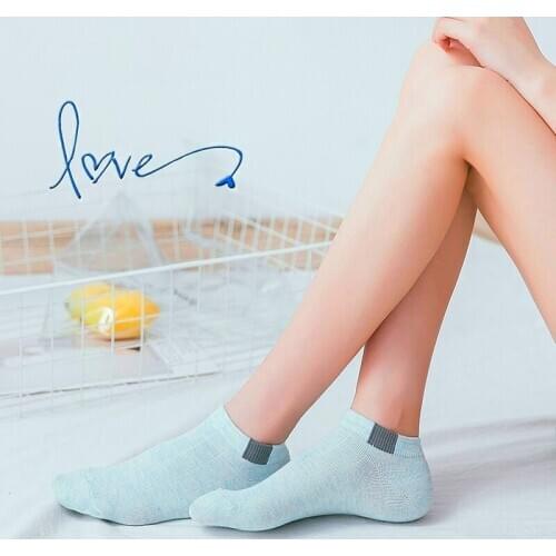 5 Pairs Women Comfortable Stripe Cotton Candy Color Short Socks Female Slippers Casual Ankle Socks High Quality New Fashion
