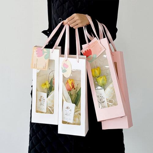 New Creative Portable Flower Box Round Gold Stamping Flower Packaging Box Small Flower Box with Handle