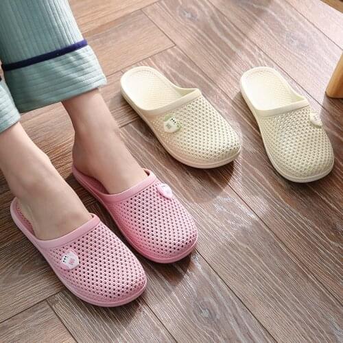 Female Home Slippers Close Toe Cut-out Summer Shoes Woman Fashion Slides Anti-slip Outside Ladies Beach Bathroom Slippers