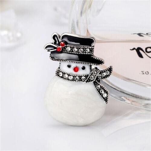 PENGBIN Stylish Snowman Brooch Hat Cloth Scarf Corsage Decoration Pins Vintage Christmas New Year Brooch Gift