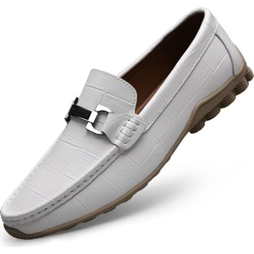 Newest Men Shoes Leather Genuine Casual Loafers Men Moccasins Shoes Slip-on Soft Flats Footwear Lightweight Driving Shoes 38-47