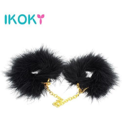 IKOKY Handcuffs Adult Games Feathers Metal Handcuffs Role-playing Sexy Slave Restraints SM Bondage Sex Toys for Couple New
