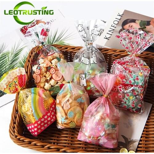 Leotrusting 100pcs Nice Plastic Gift Packaging Bag Wedding Party Bakery Cookies Candy Cello Bag with FREE 100pcs Gold Twist Ties
