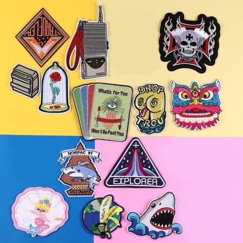 DIY Cartoon Skull Badges Clothe Embroidery Patch Applique Rose Car Ironing Clothing Sewing Supplies Patches For Clothing