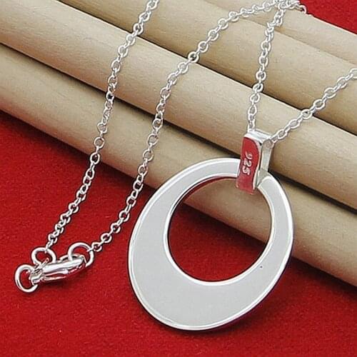 Womens Fashion Charm Necklace Cute Round Pendant Silver Plated Wedding Party Necklace Jewelry Female 18inch Chains